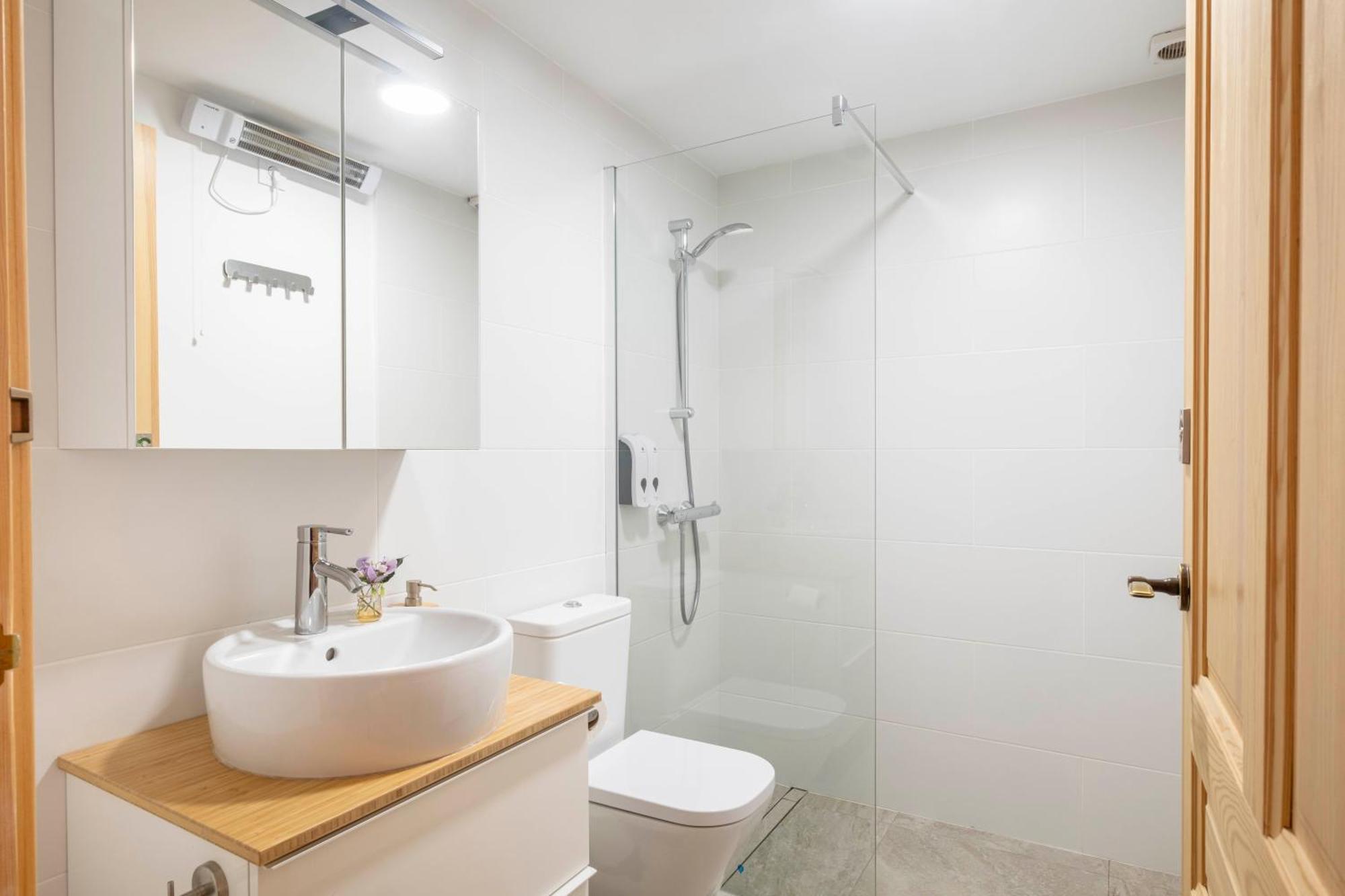 アヘル Casa Acollidora I Familiar Amb Jardi I Barbacoaヴィラ エクステリア 写真