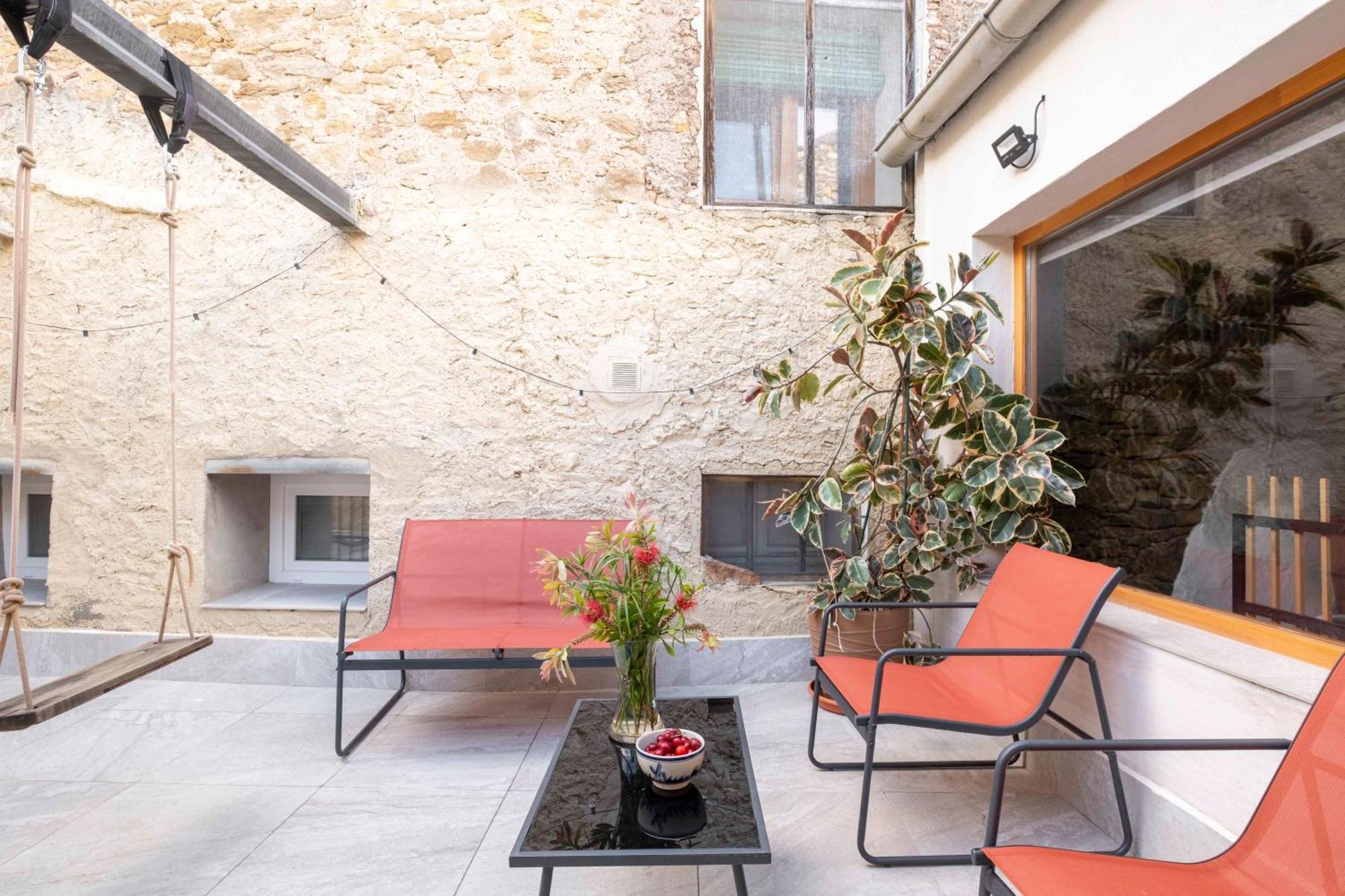 アヘル Casa Acollidora I Familiar Amb Jardi I Barbacoaヴィラ エクステリア 写真